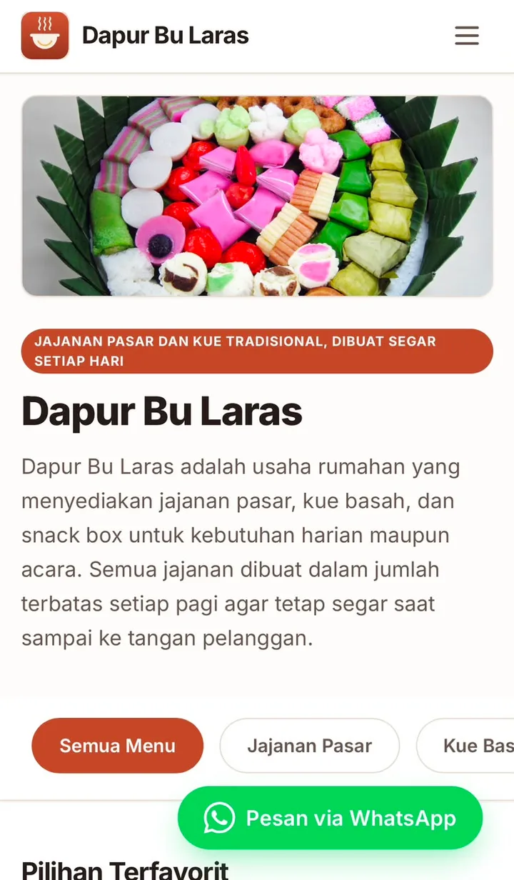 Contoh Web 1 dibuka lewat HP, menampilkan menu usaha jajanan pasar