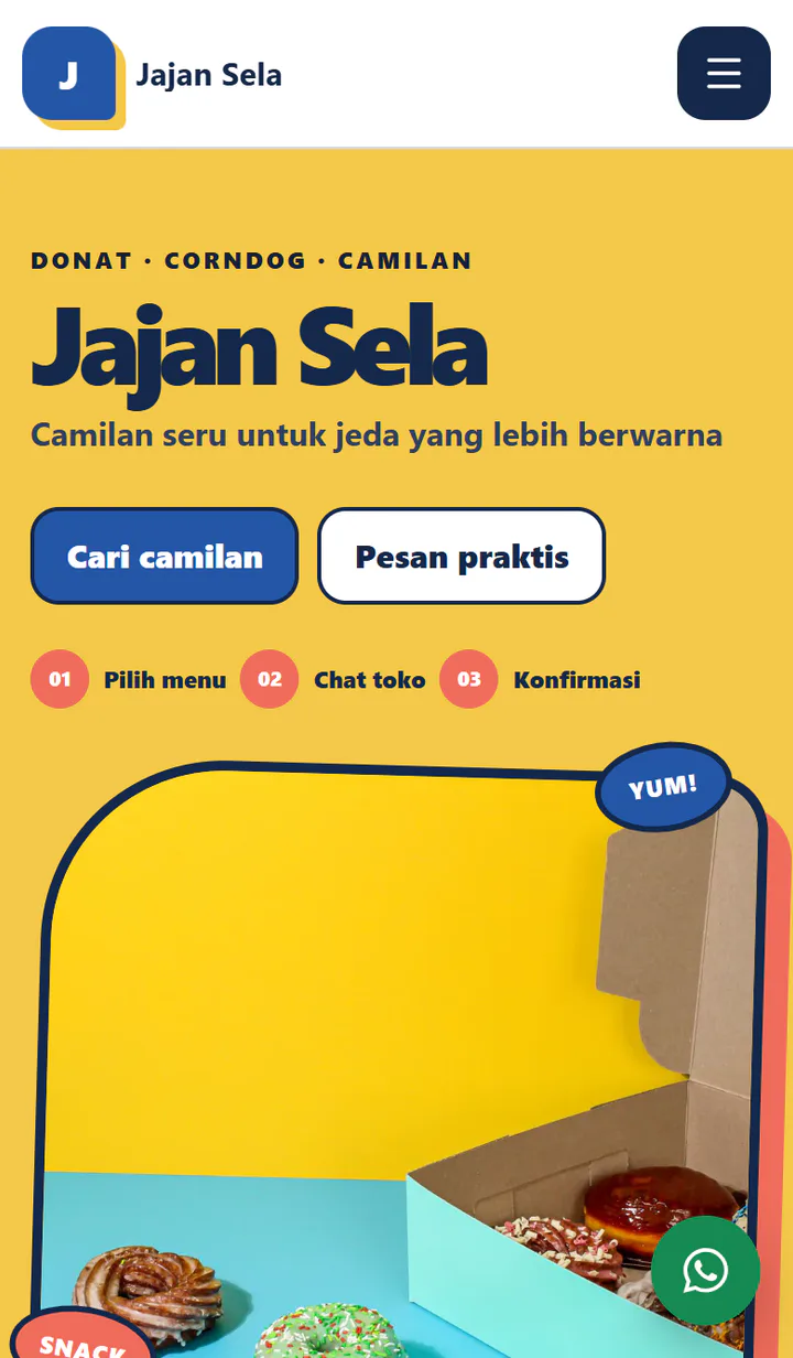 Contoh Web 12 dibuka lewat HP, menampilkan katalog camilan modern